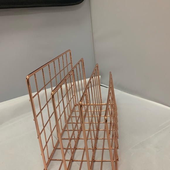 Organizer - Picture 2 of 7